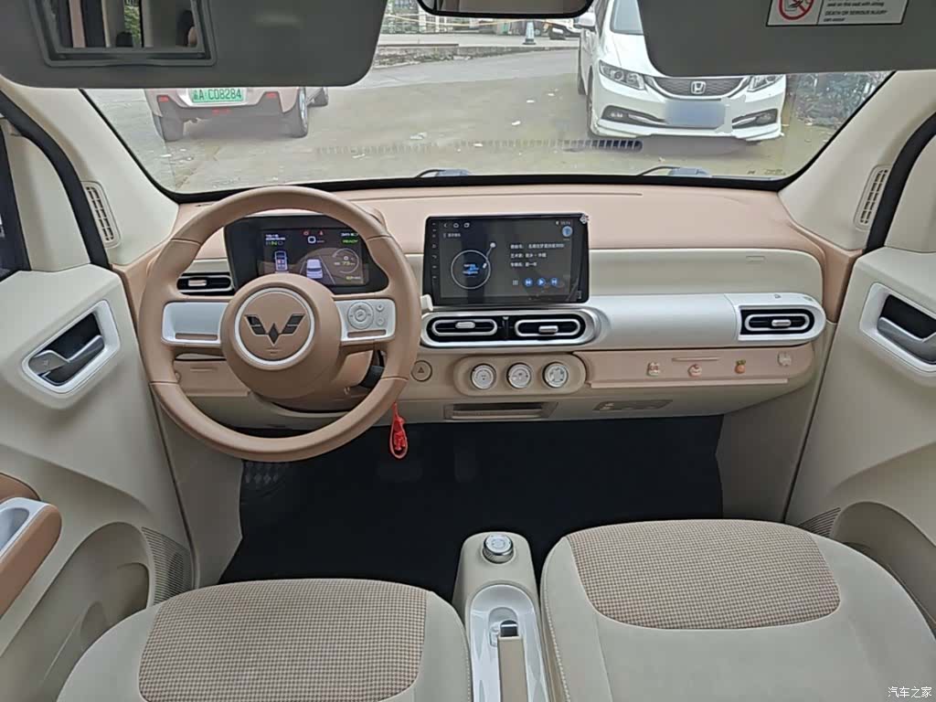 Wuling MINIEV, 2024 6