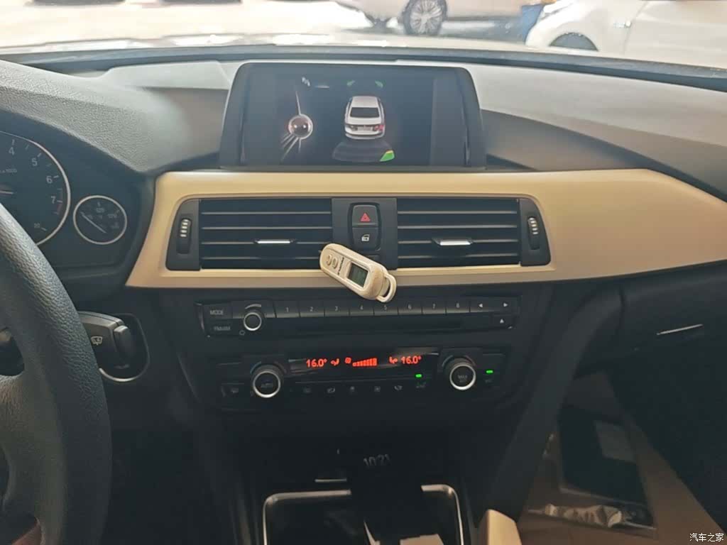 BMW 3 Series, 2015 13