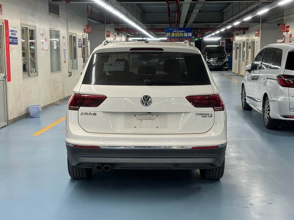 Volkswagen Tiguan L