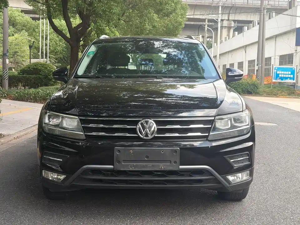 Volkswagen Tiguan L