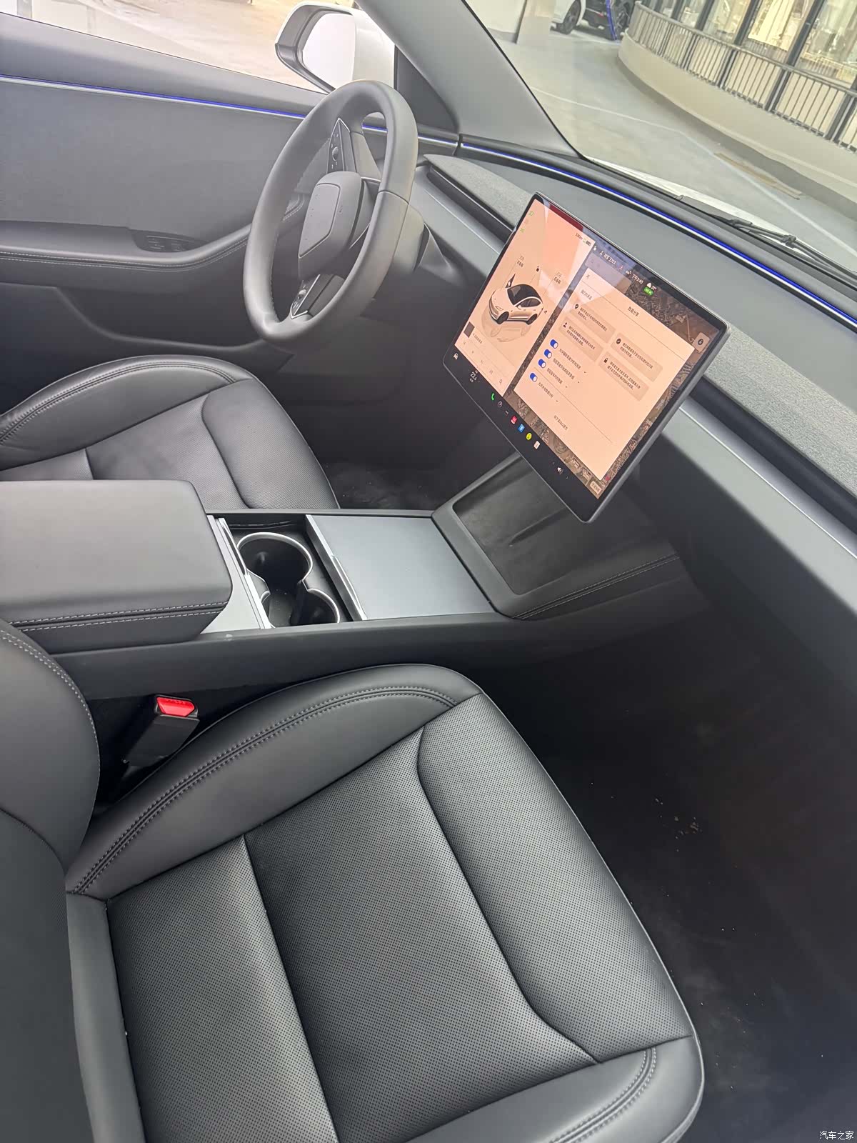 Tesla Model 3, 2024 7