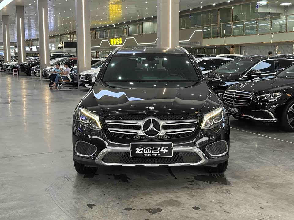 Mercedes-Benz GLC Mercedes-Benz GLC