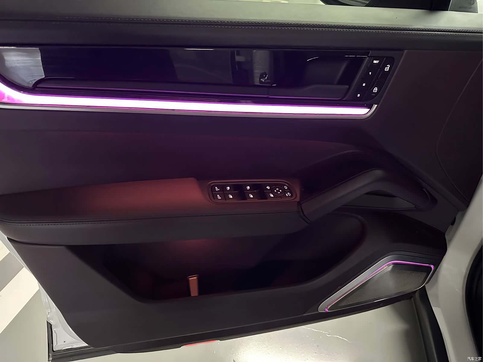 Porsche Cayenne, 2025 4