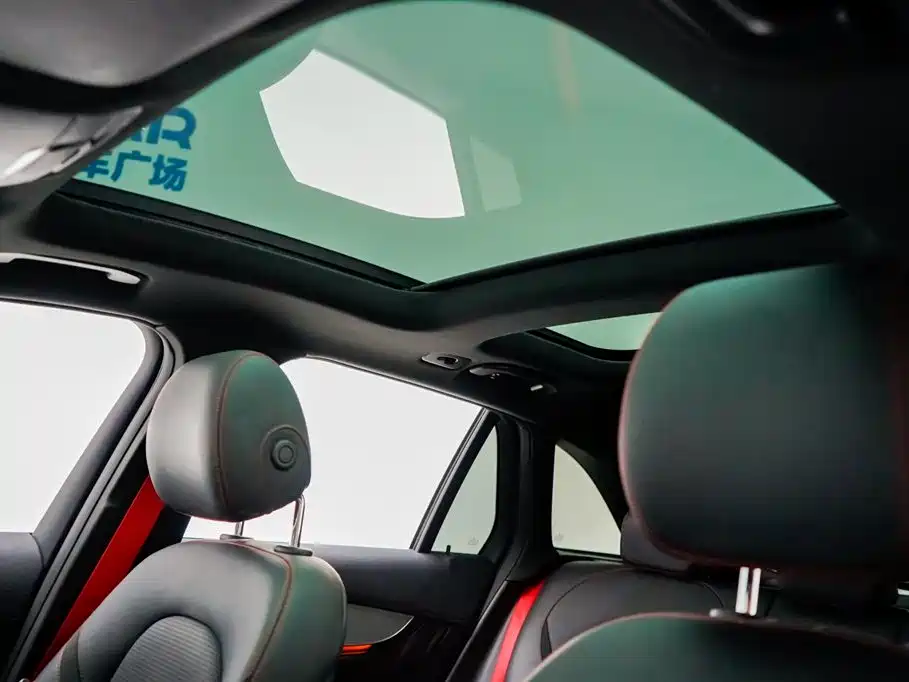 Mercedes-Benz GLC AMG