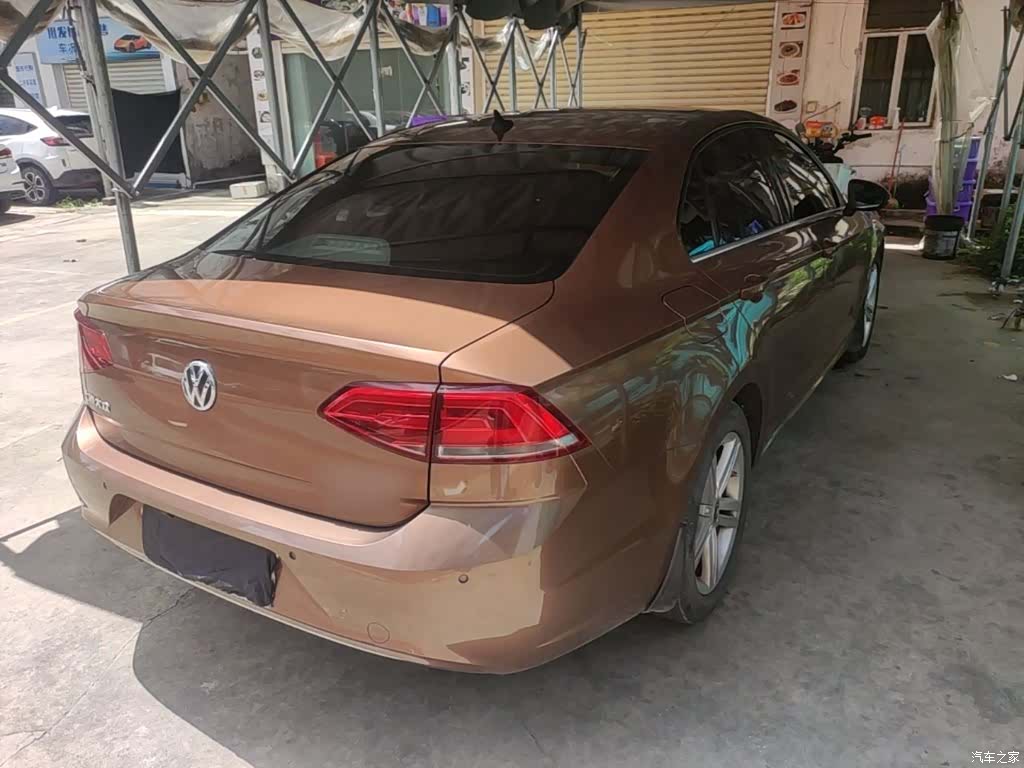 Volkswagen Lamando, 2016 7