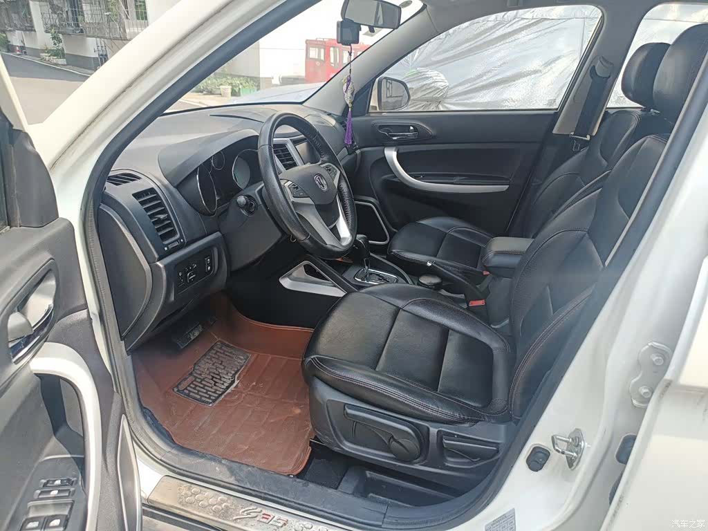 Changan CS35, 2015 11