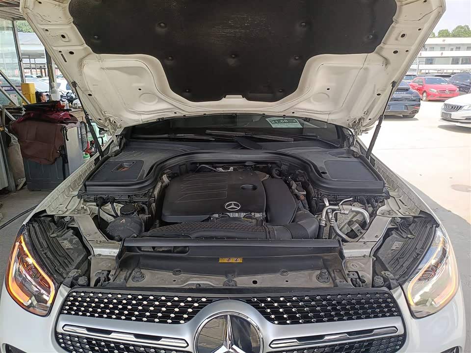 Mercedes-Benz GLC Mercedes-Benz GLC