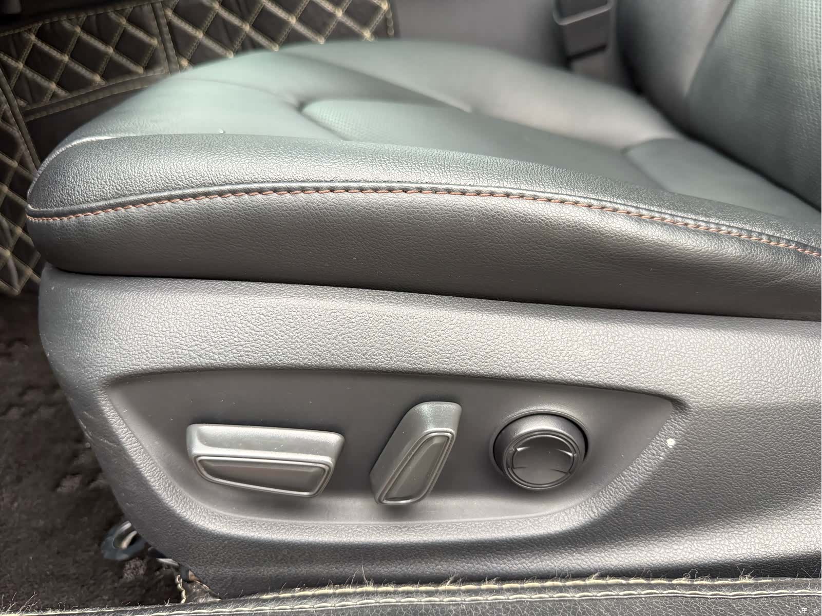 Toyota Camry, 2022 19