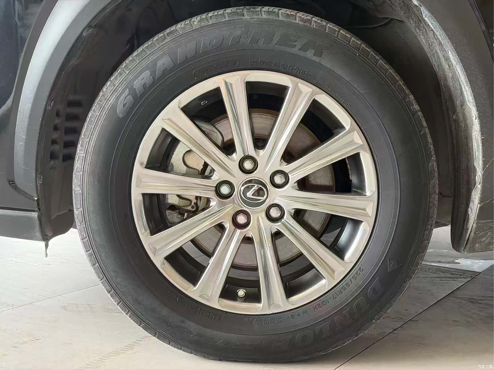 Lexus NX, 2019 16