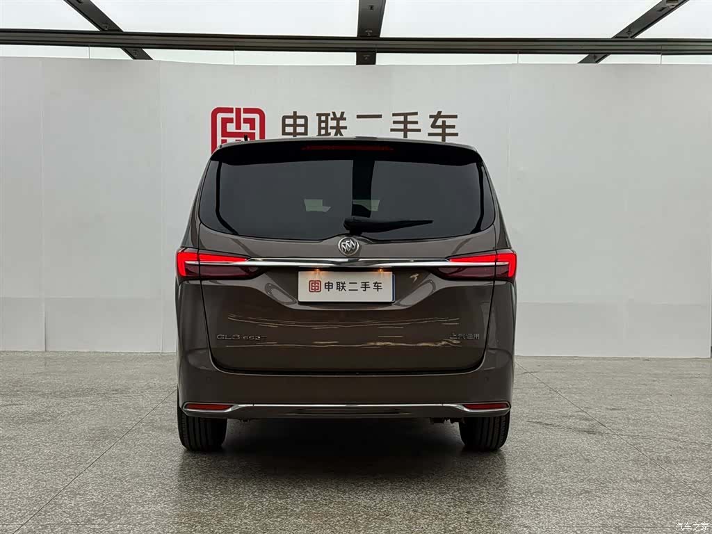Buick GL8, 2022 2