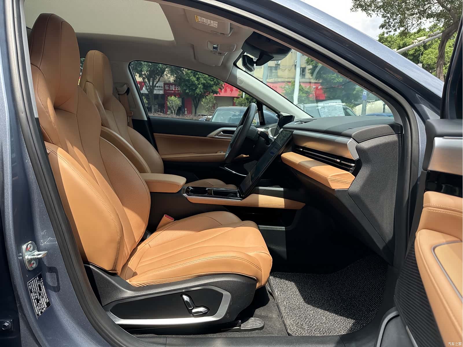 Xpeng P5, 2022 25