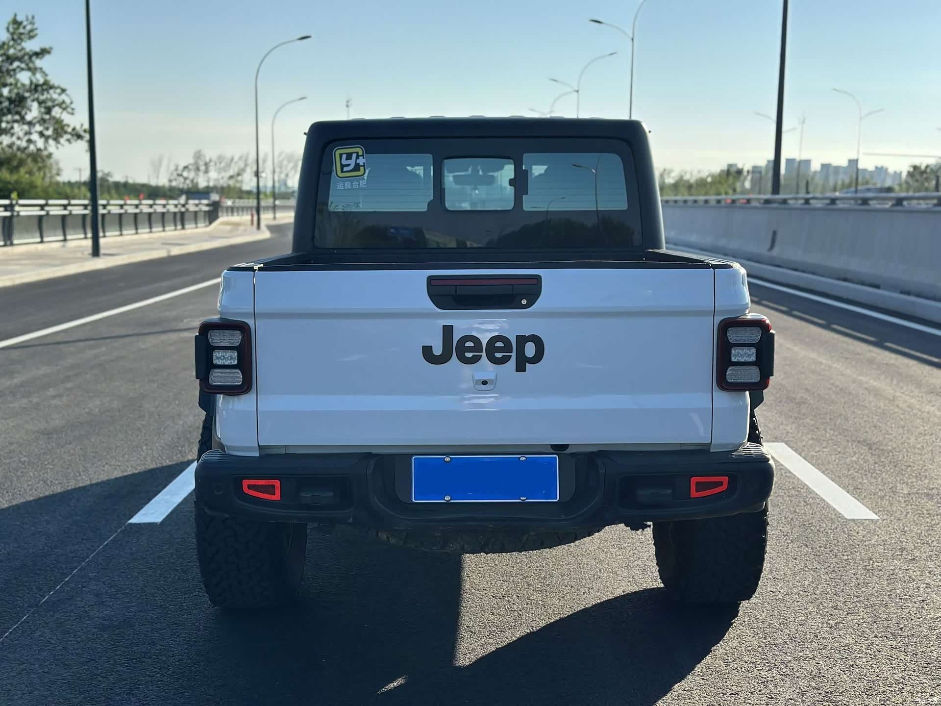 Jeep Gladiator, 2023 все фото