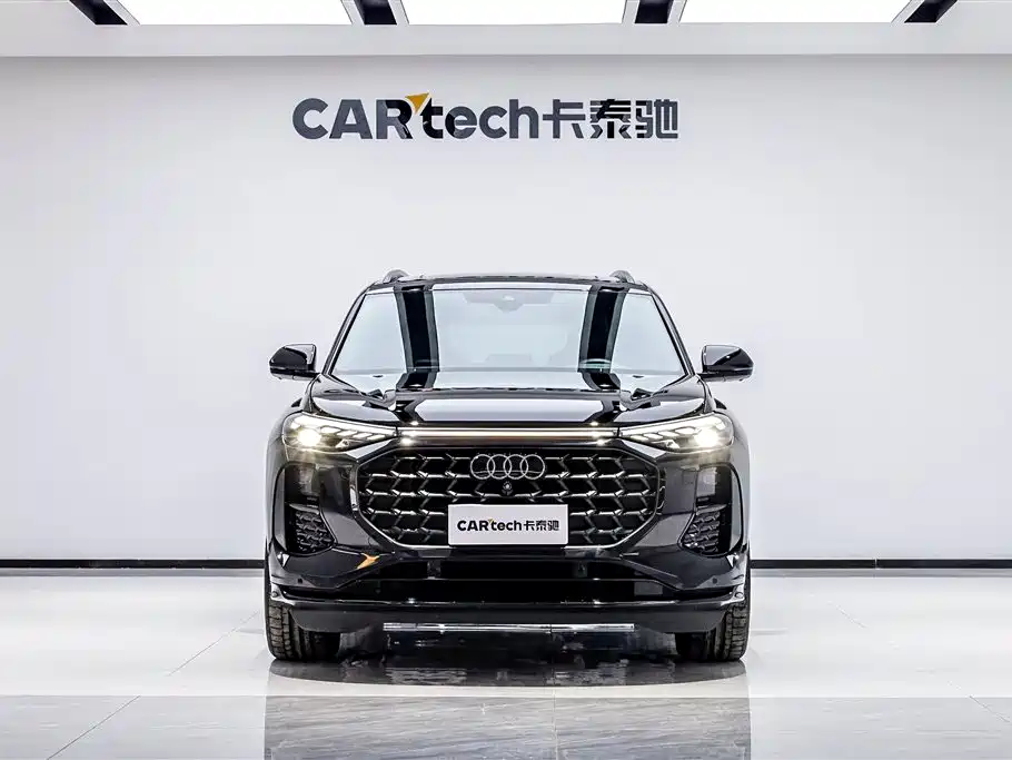 Audi Q6