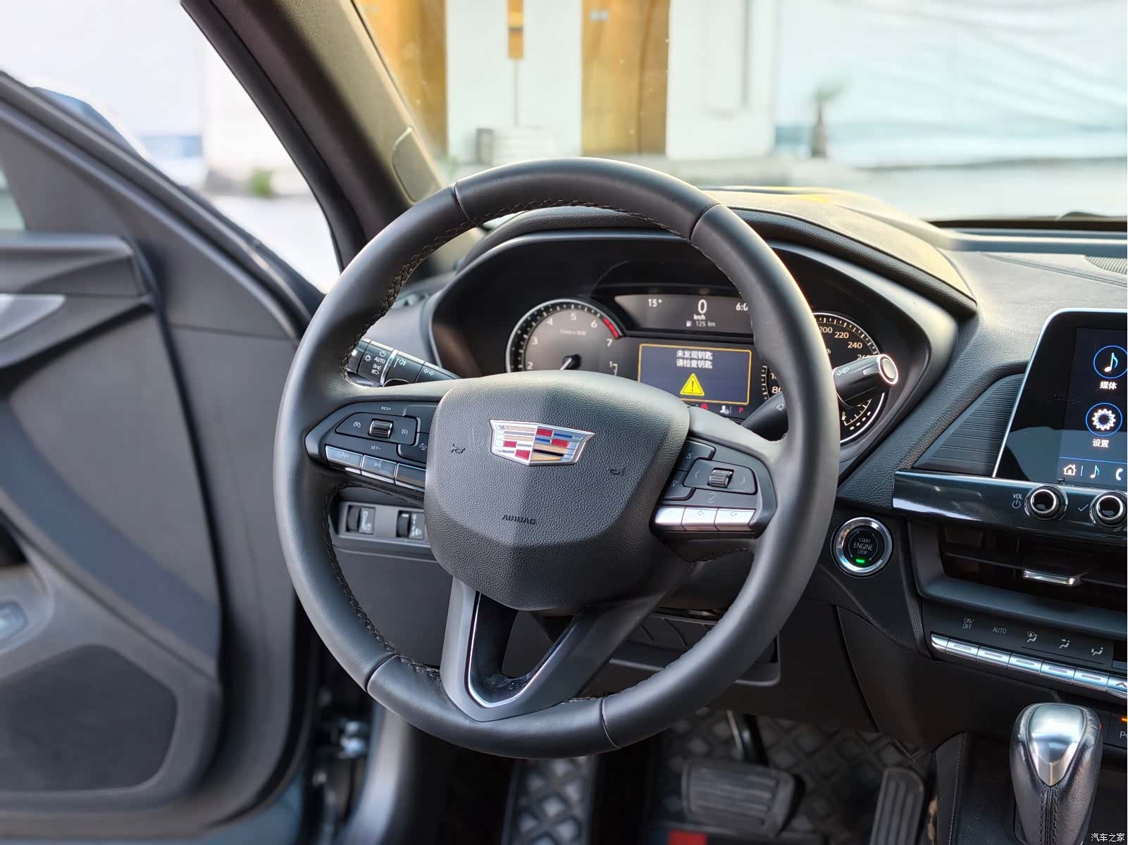 Cadillac CT4, 2022 11