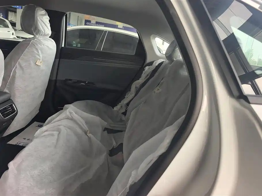 Geely Galaxy Galaxy L6