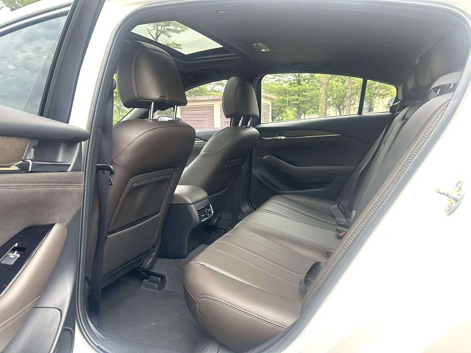 Mazda Atenza, 2019 6