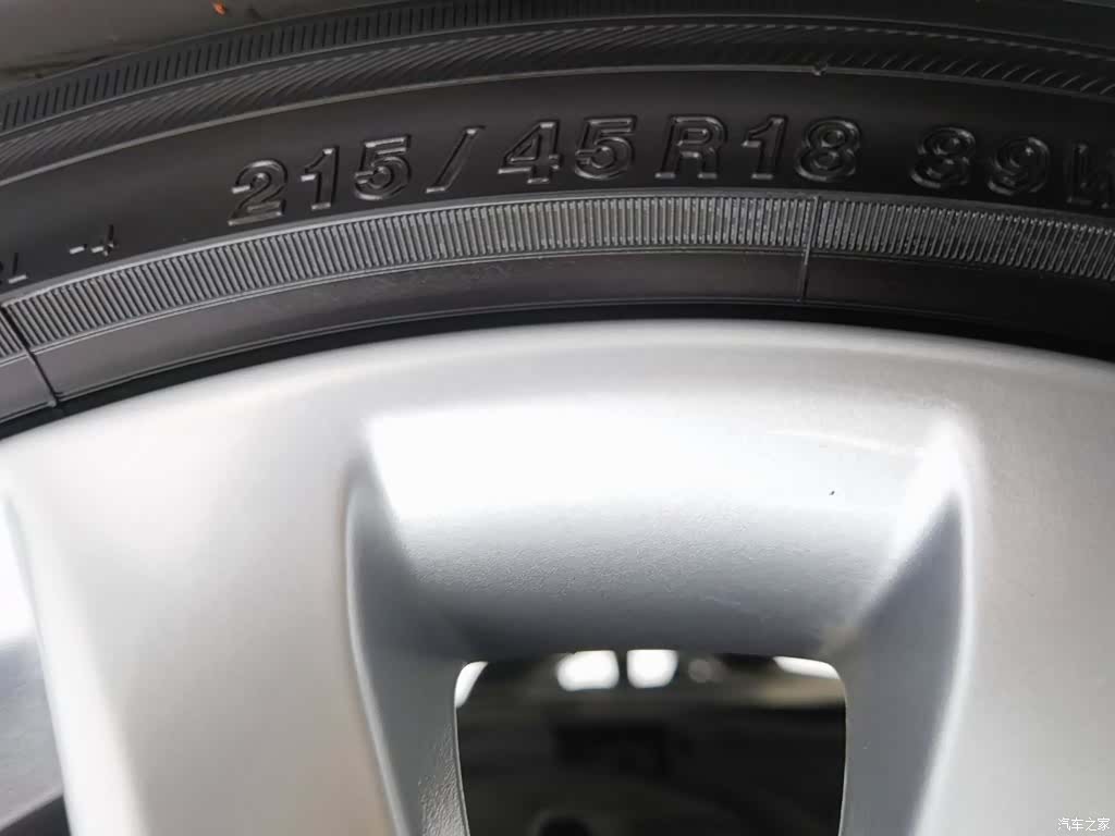 Mazda Mazda3, 2018 24