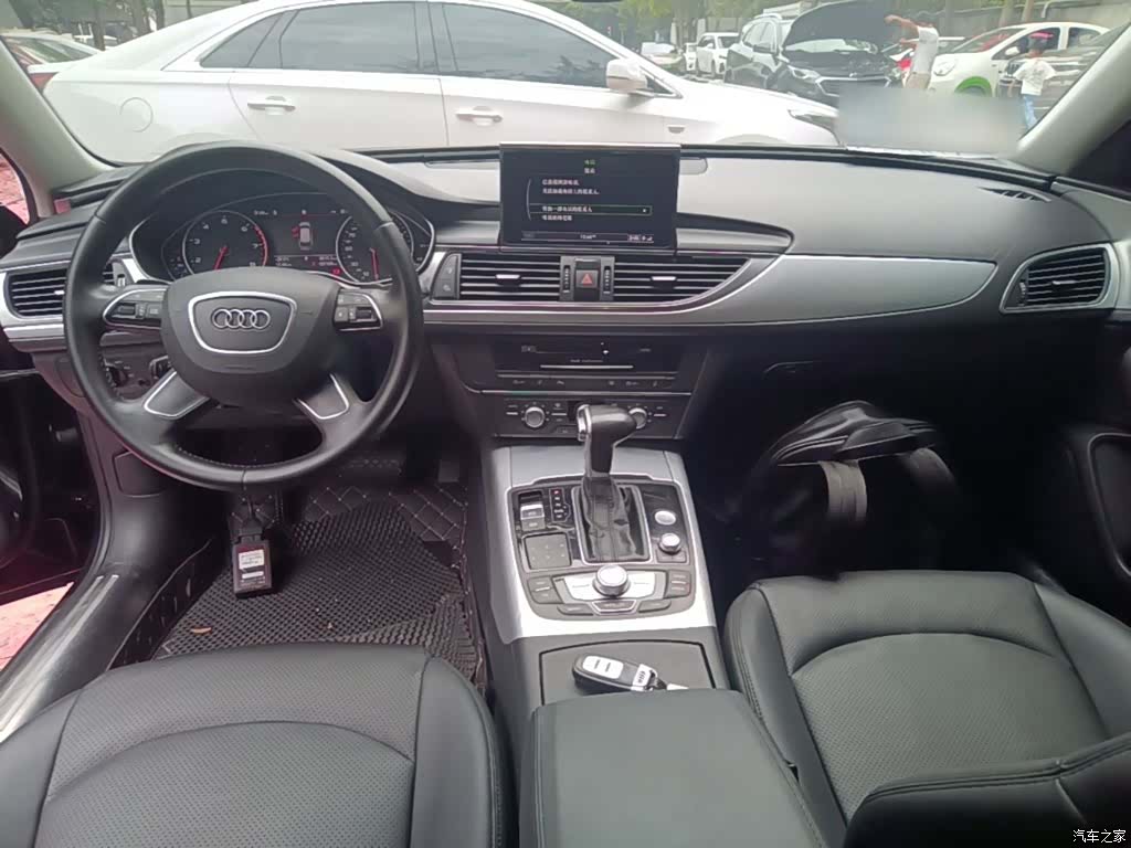 Audi A6L, 2015 10