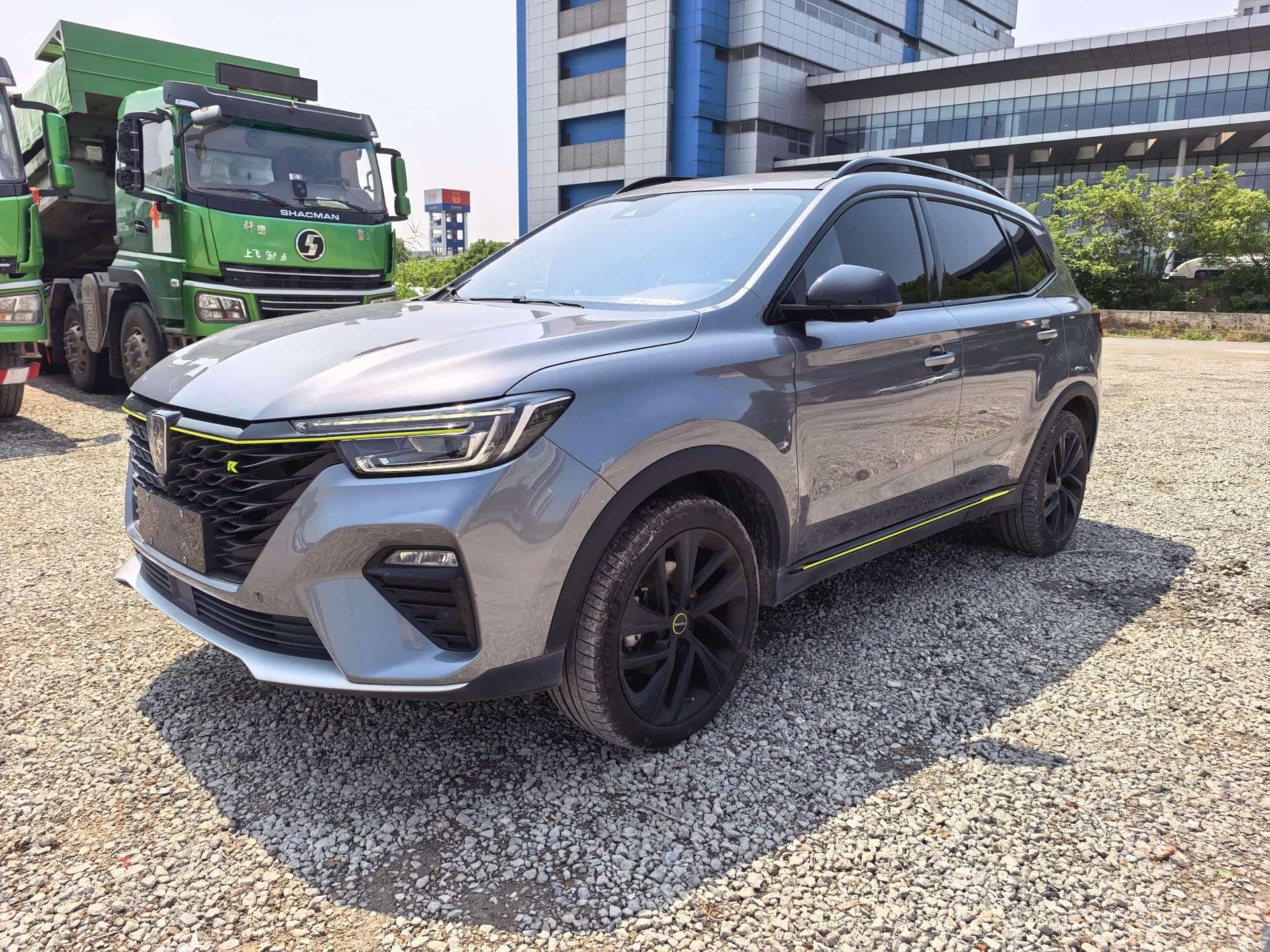 Roewe RX5, 2021 3