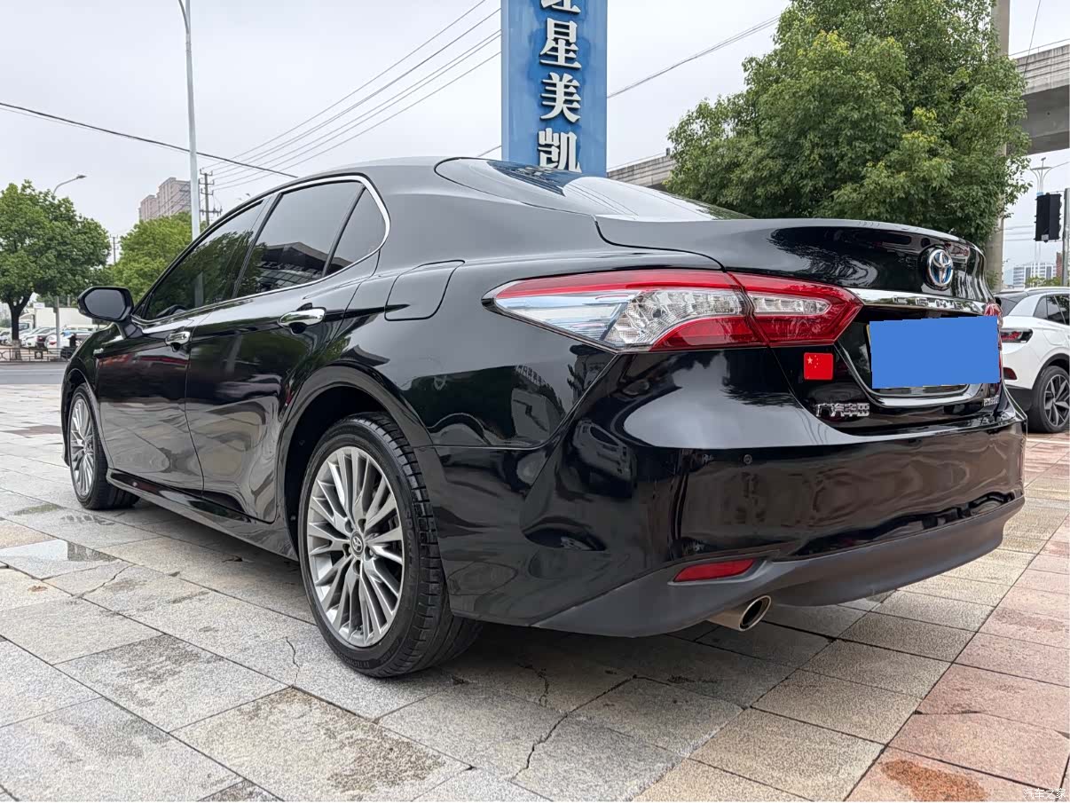 Toyota Camry, 2020 4