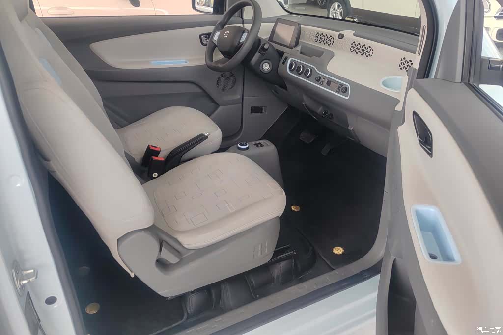 DongFeng MINIEV, 2022 8
