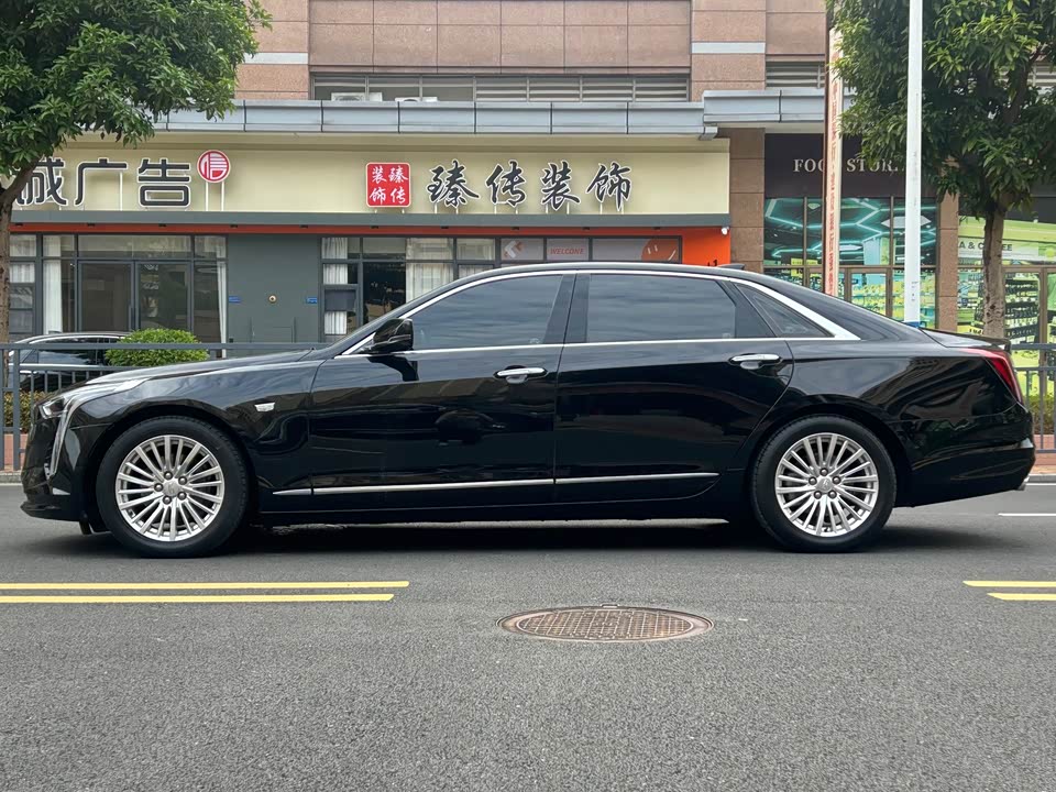 Cadillac CT6