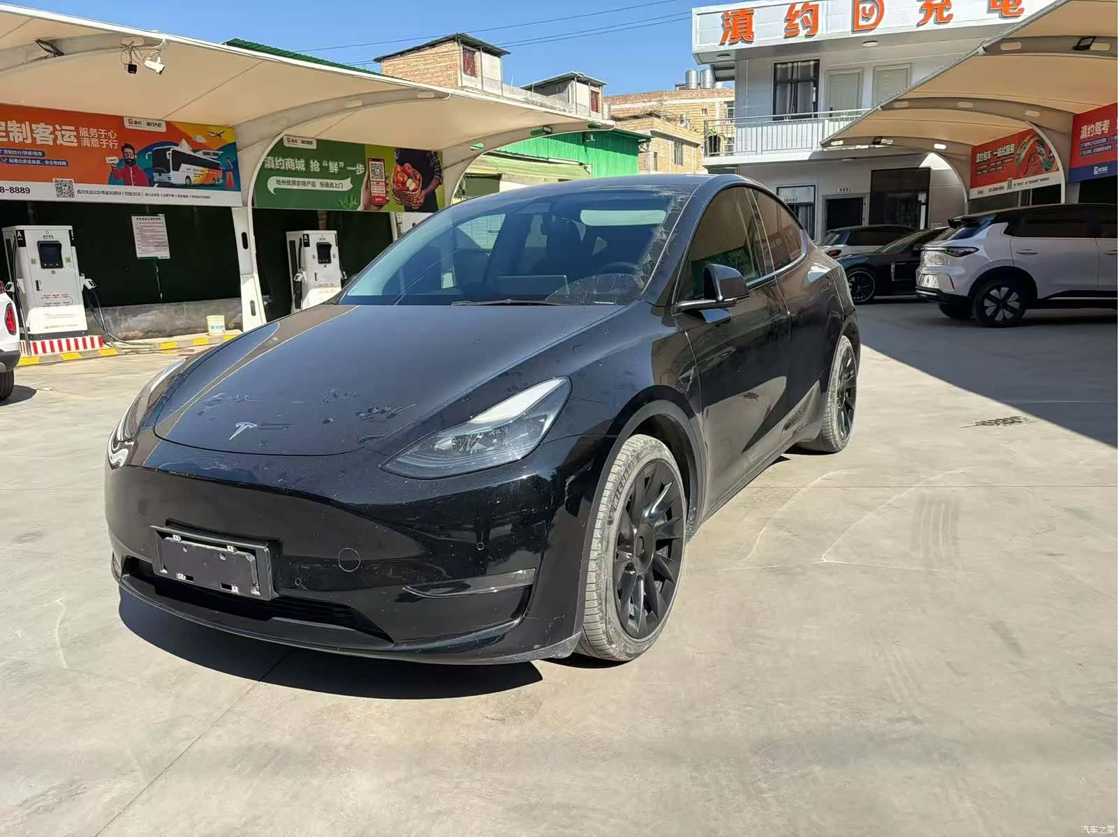 Tesla Model Y, 2021 1