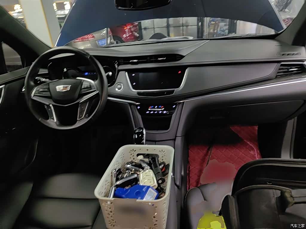 Cadillac XT5, 2022 10