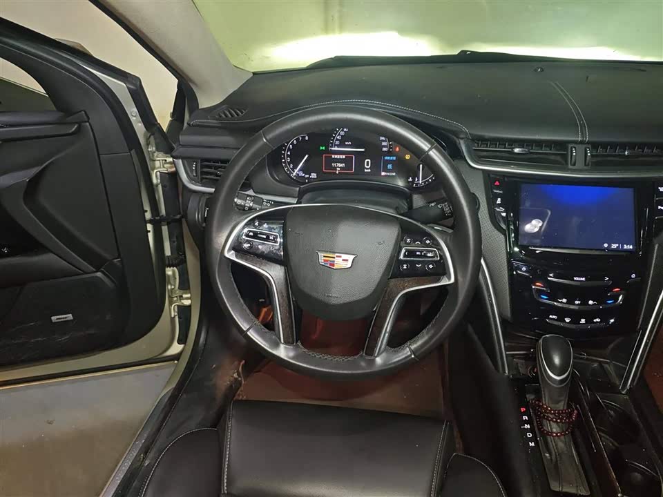 Cadillac XTS
