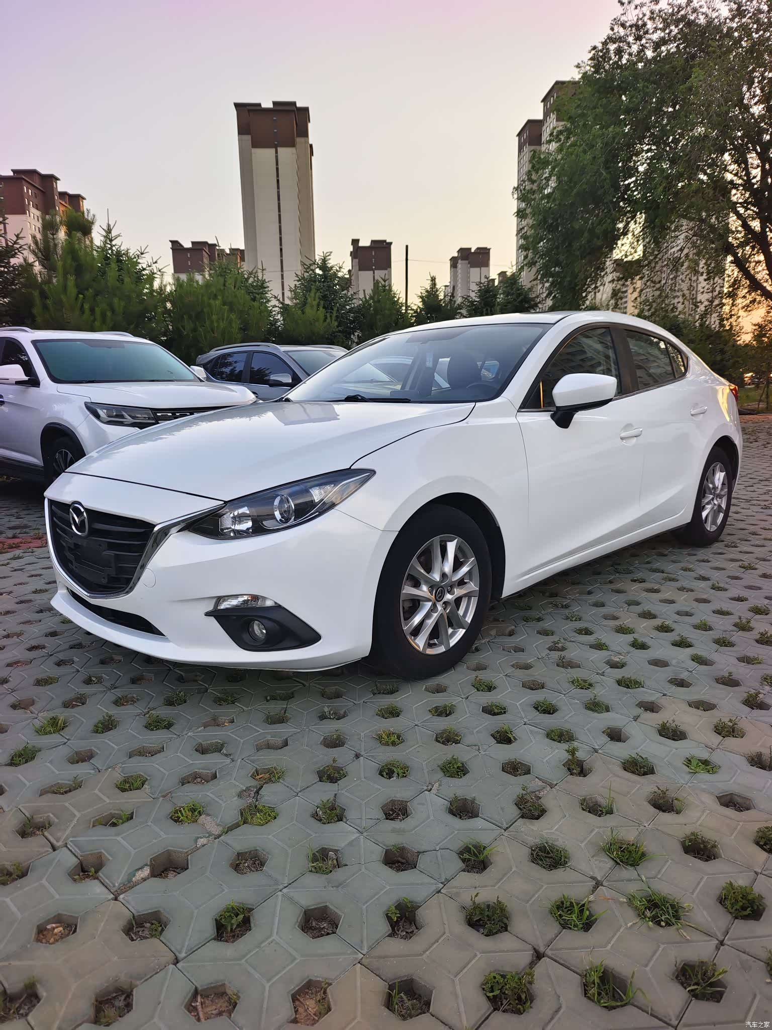 Mazda Mazda3, 2016 1