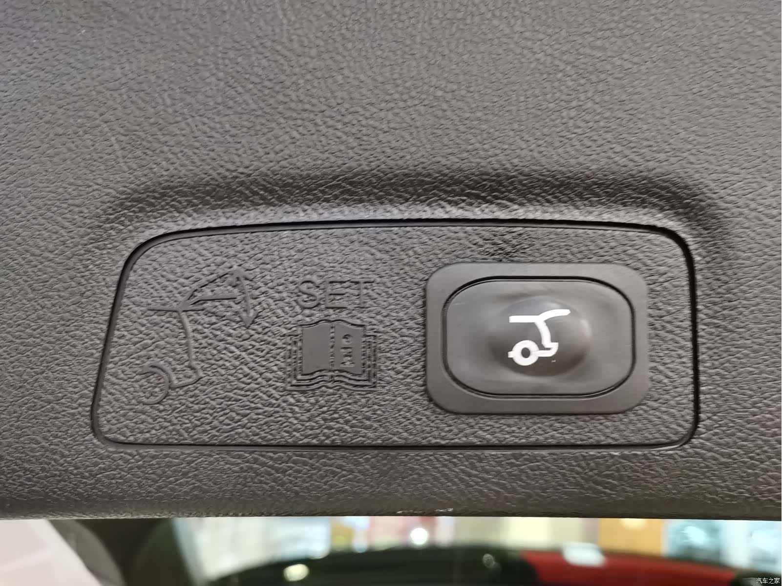 Lincoln MKC, 2019 13