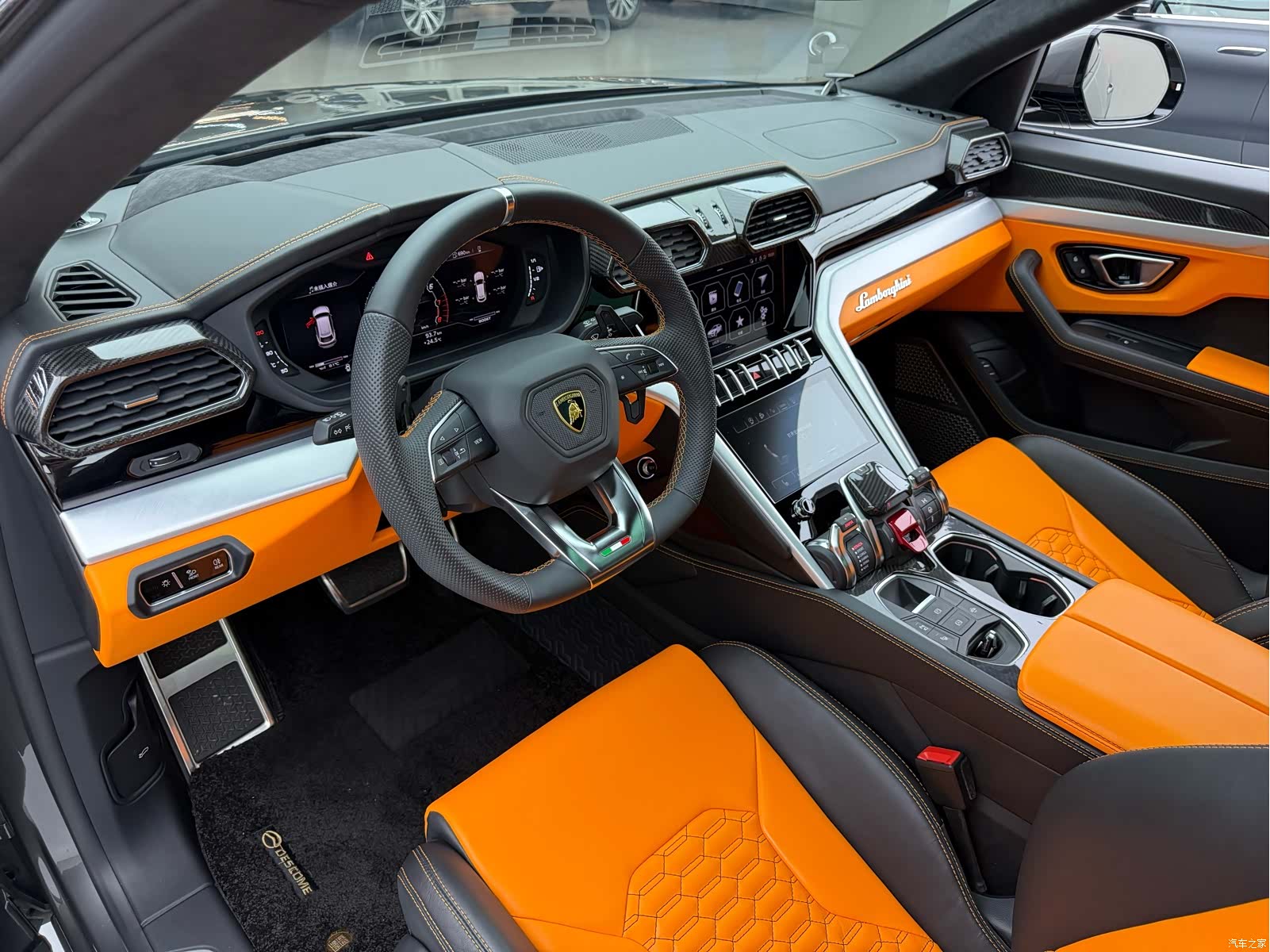 Lamborghini Urus, 2022 6