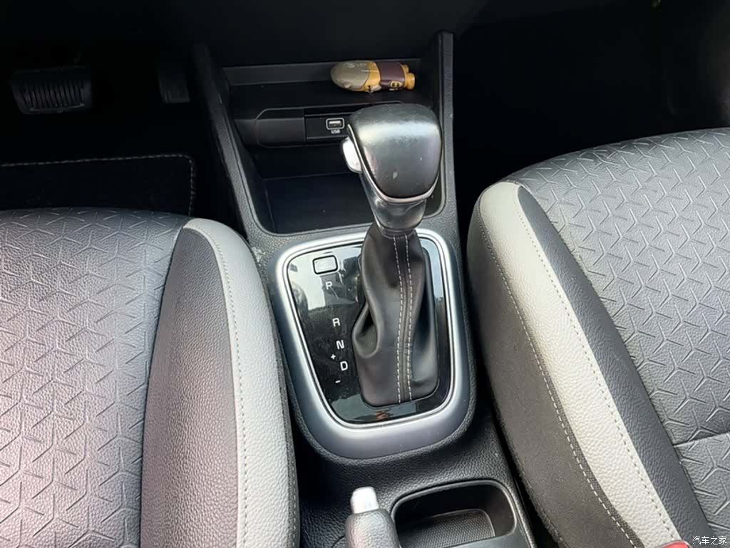 Kia KX1, 2018 6