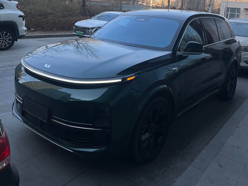 Li Auto Ideal L8