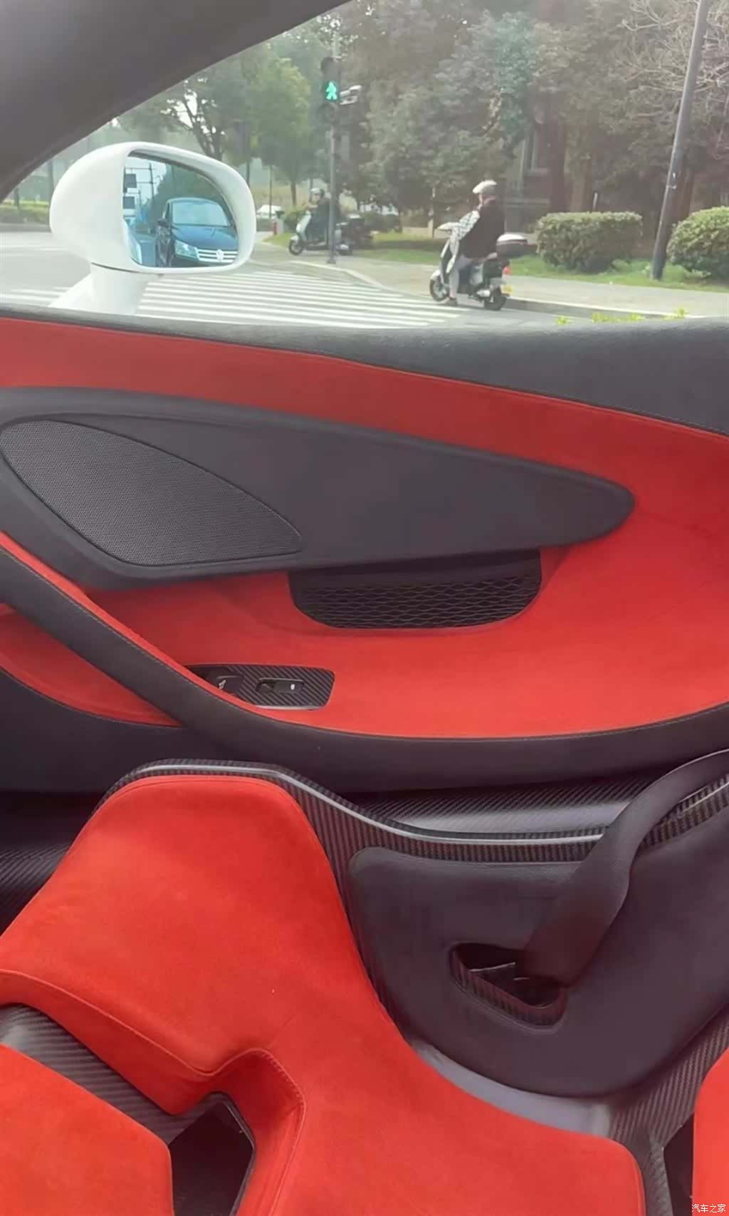 McLaren 600LT, 2020 7