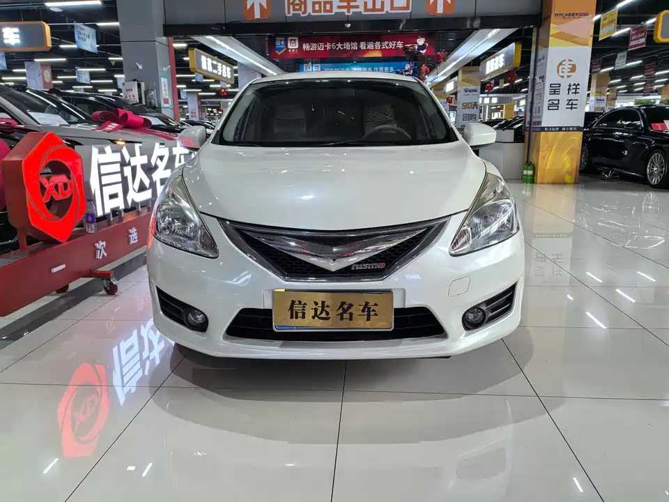 Nissan TIIDA