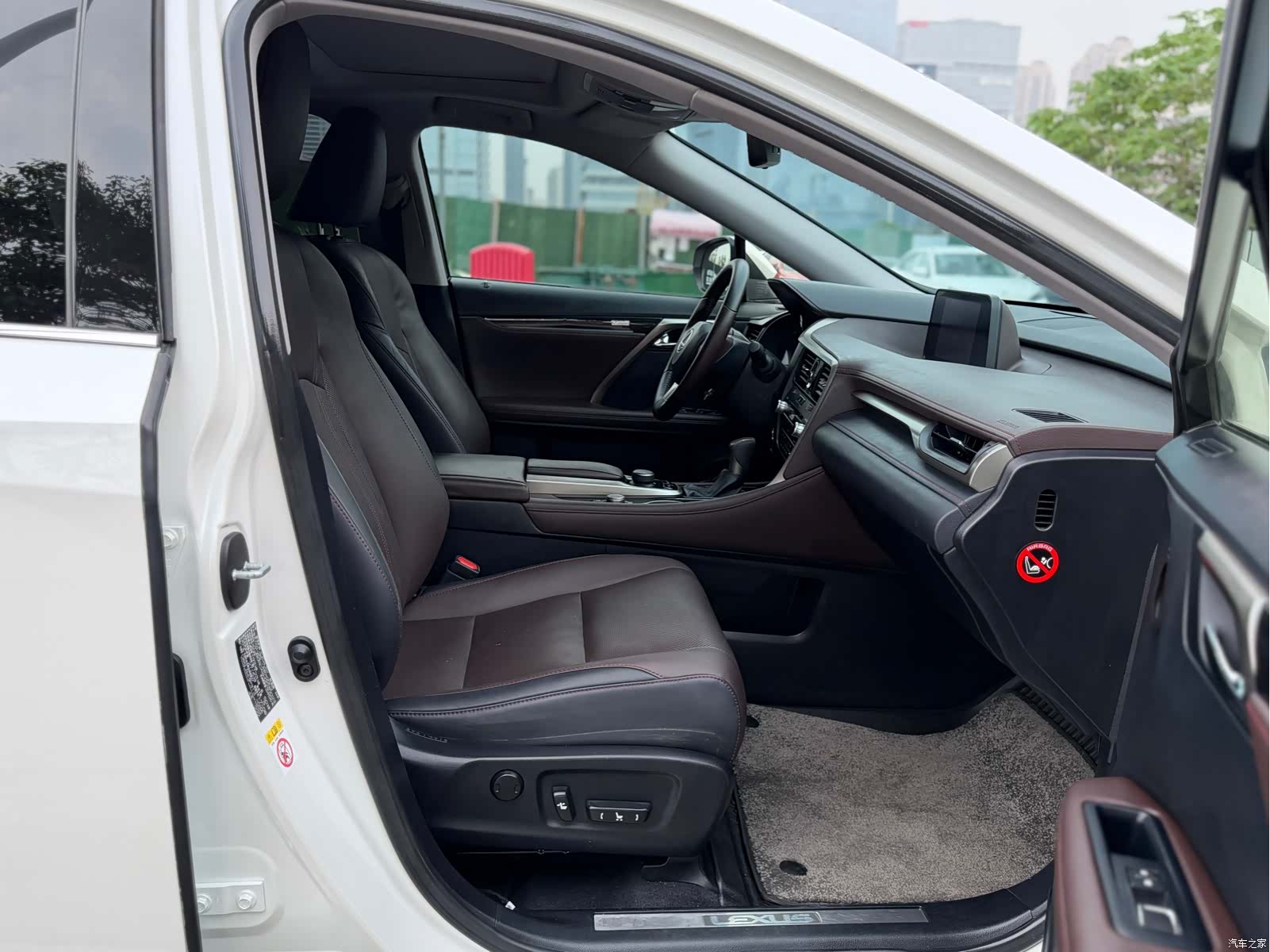 Lexus RX, 2017 11
