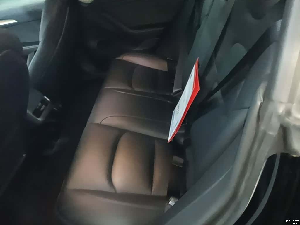 Tesla Model 3, 2023 17