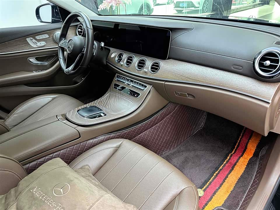 Mercedes-Benz E-class Mercedes-Benz E-class