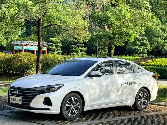 Changan Eado 2022 — купить из Китая под заказ