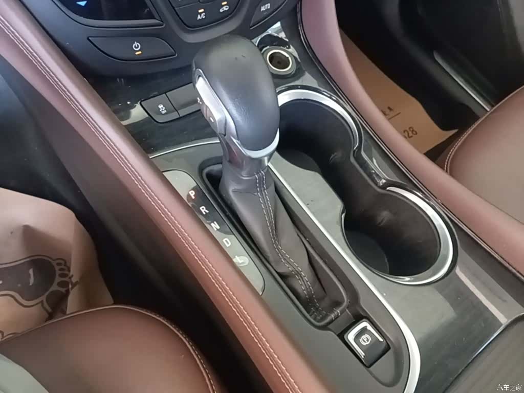 Buick Envision Plus, 2020 14