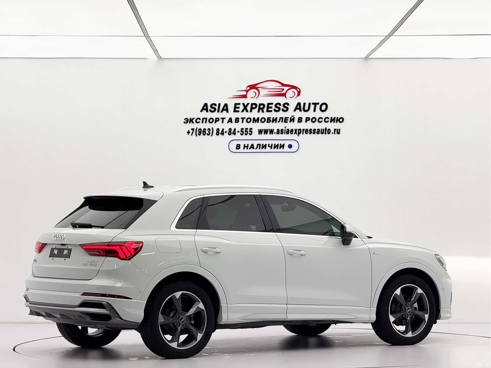 Audi Q3, 2022 4