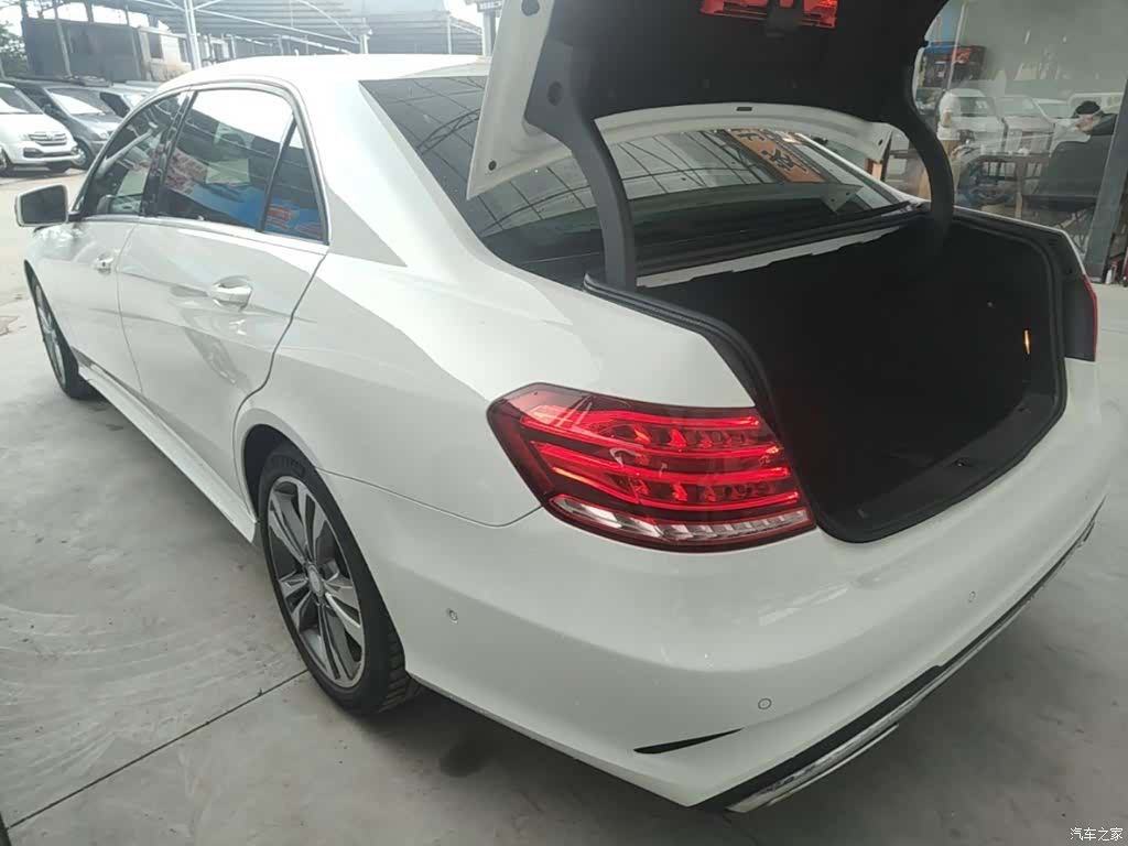 Mercedes-Benz E-Class, 2015 все фото