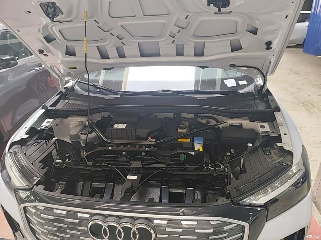 Audi Q4 e-tron, 2026 16