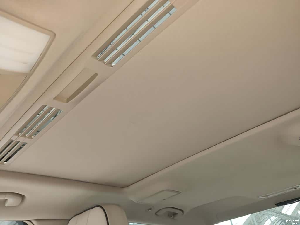 Mercedes-Benz E-Class, 2015 18