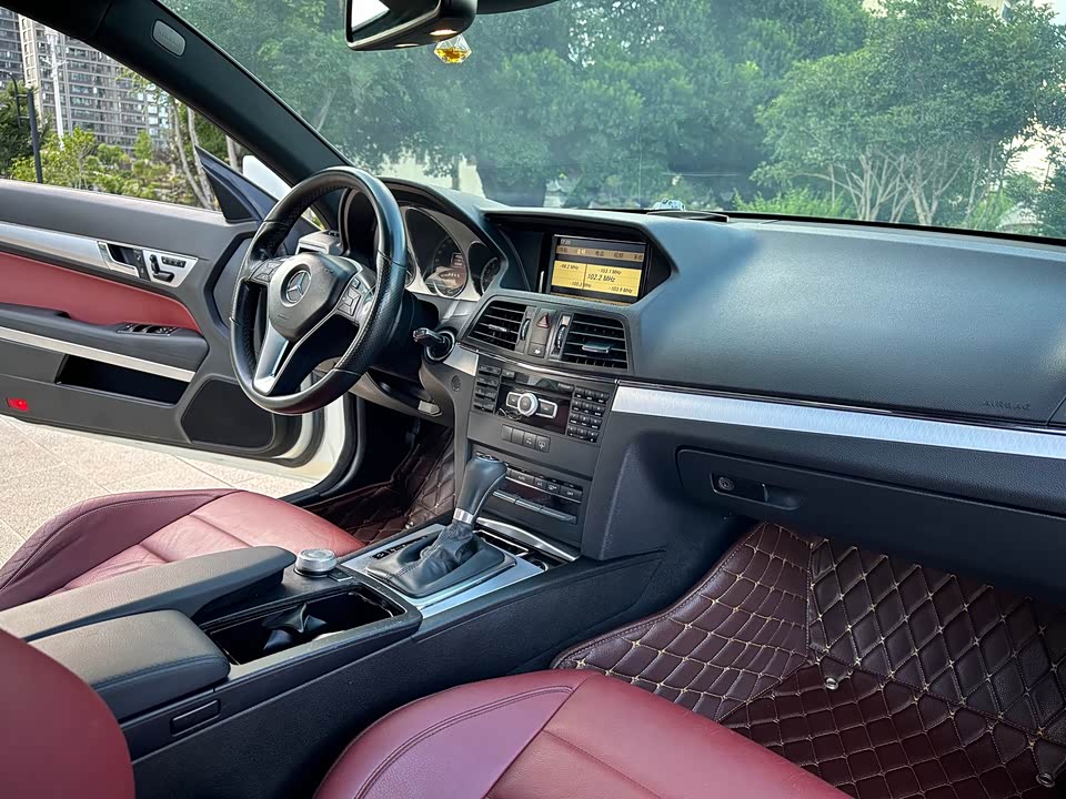 Mercedes-Benz E-class Mercedes-Benz E-class