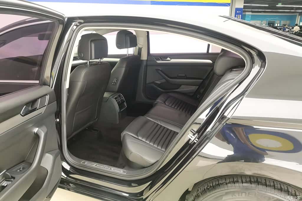 Volkswagen Magotan, 2018 11