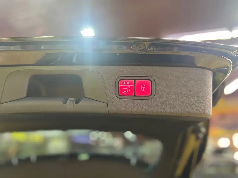 Mercedes-Benz GLC AMG