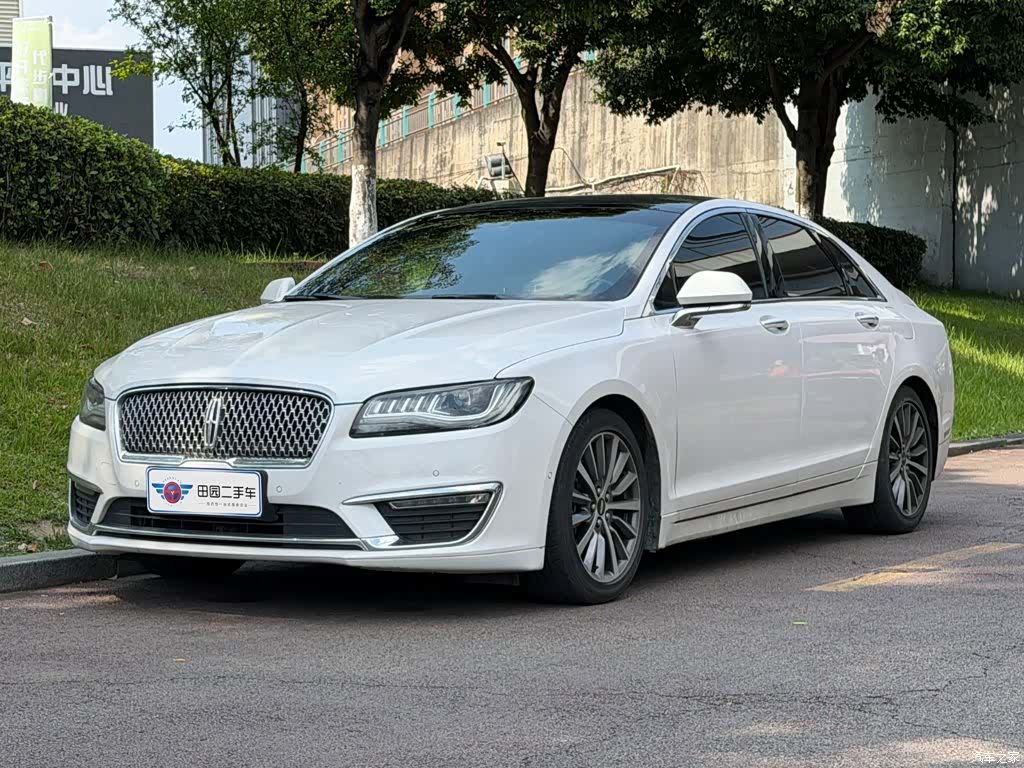 Lincoln MKZ