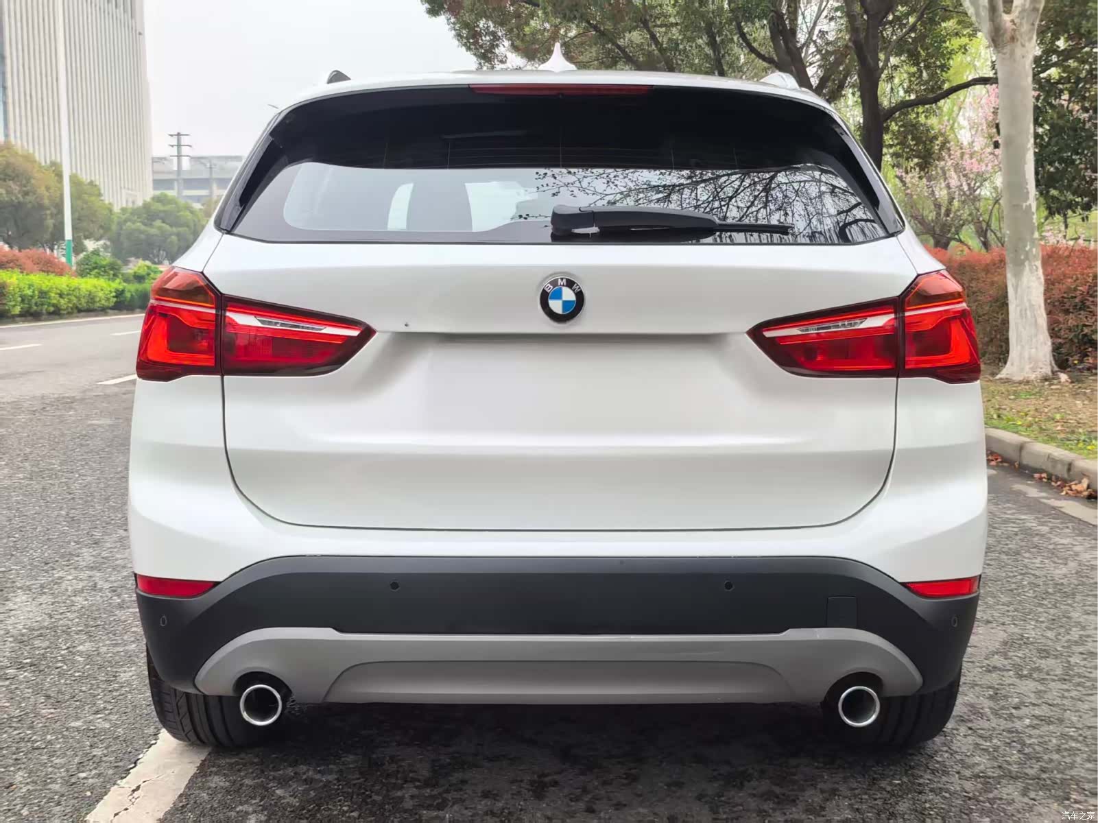 BMW X1, 2018 все фото